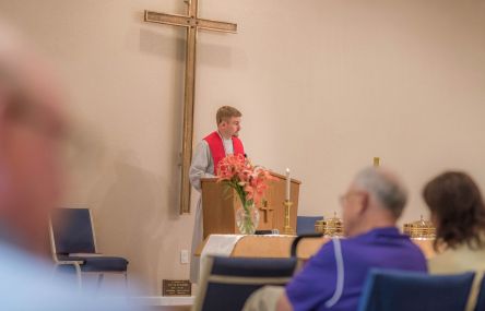 Rev. Evan preaching (c) 2015 Jacob Walker